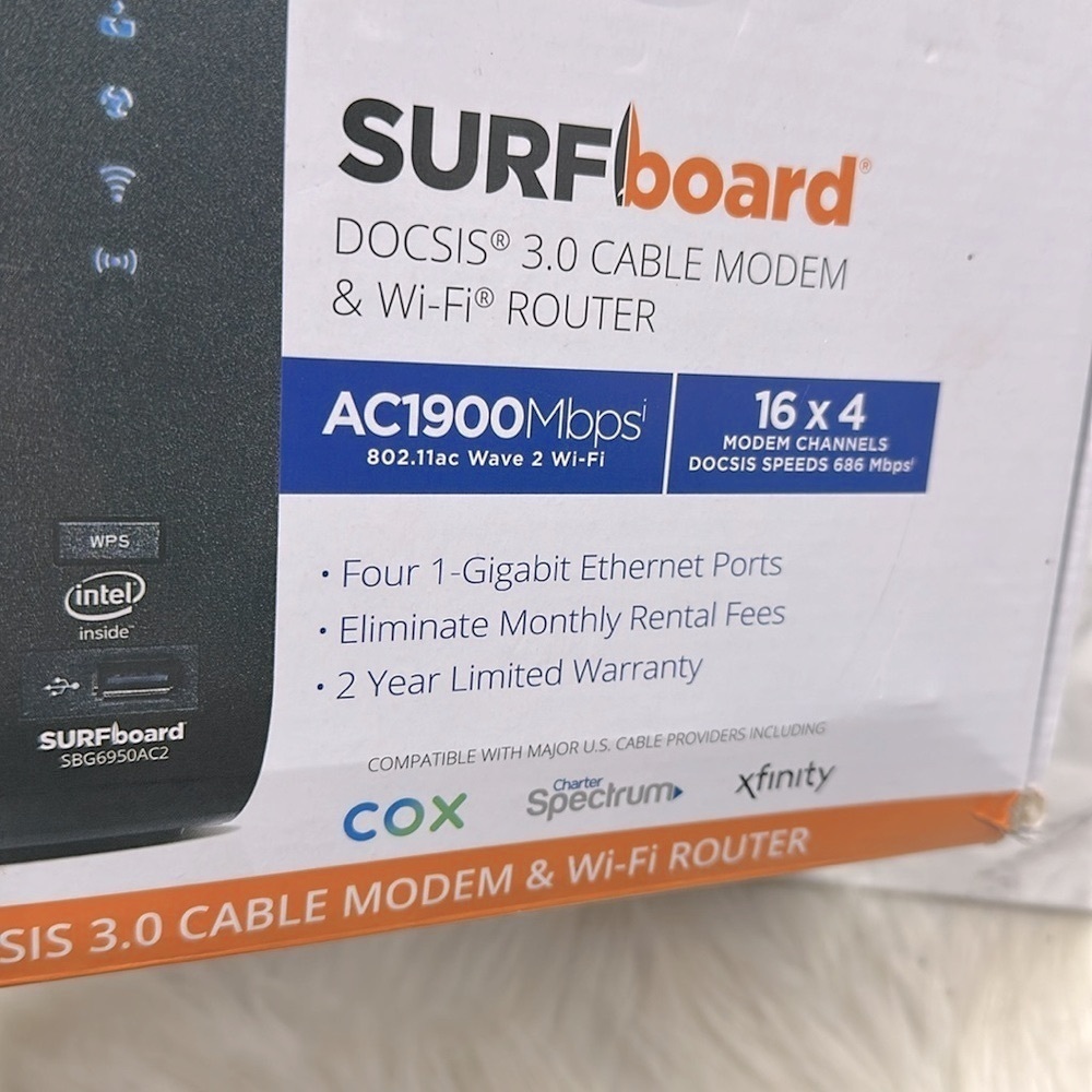Arris SURFboard Black Cable Modem & Wi-Fi Router - Picture 2 of 9